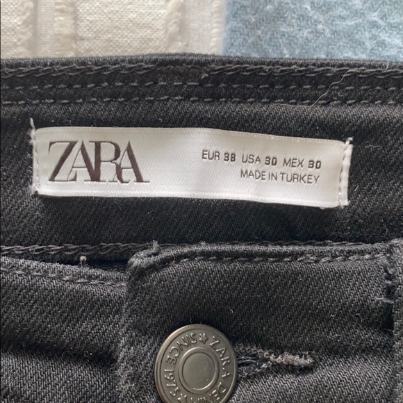 Black, slightly ripped jeans. - Picture 2 of 4